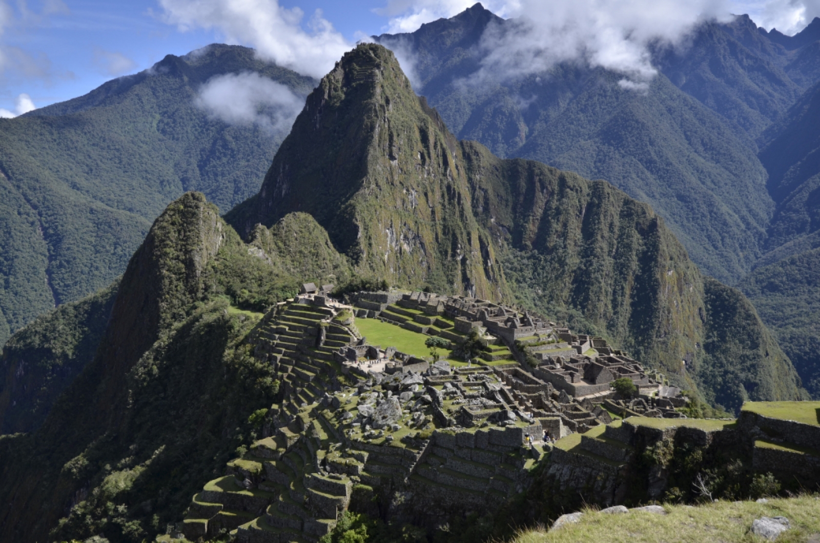 Peru - hory, pouště, pralesy, Inkové a lebky